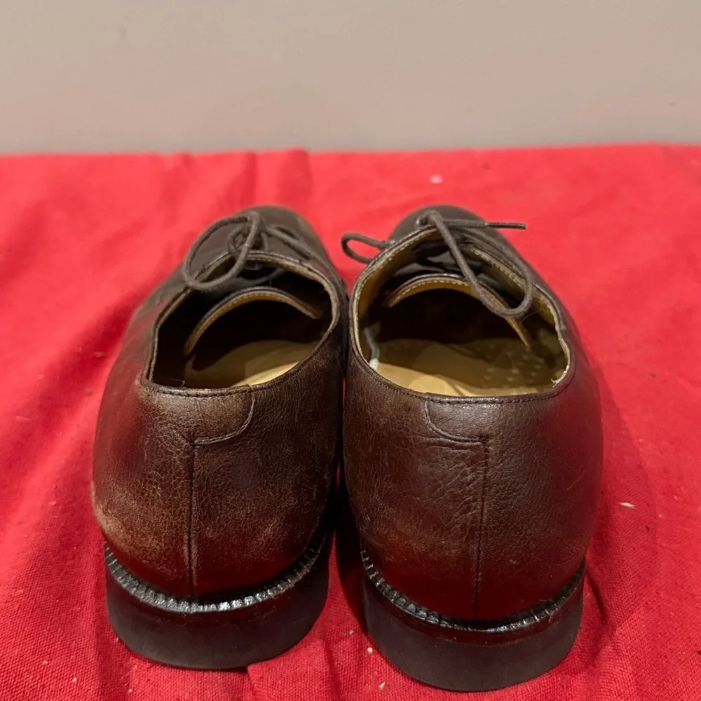 Elegant Dark Brown Men's Oxfords
